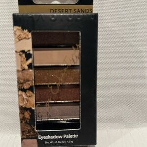 Max Studio Desert Sands Eye Essential  Eyeshadow Palette.